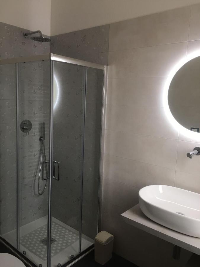 Lux Panzió Taviano Kültér fotó
