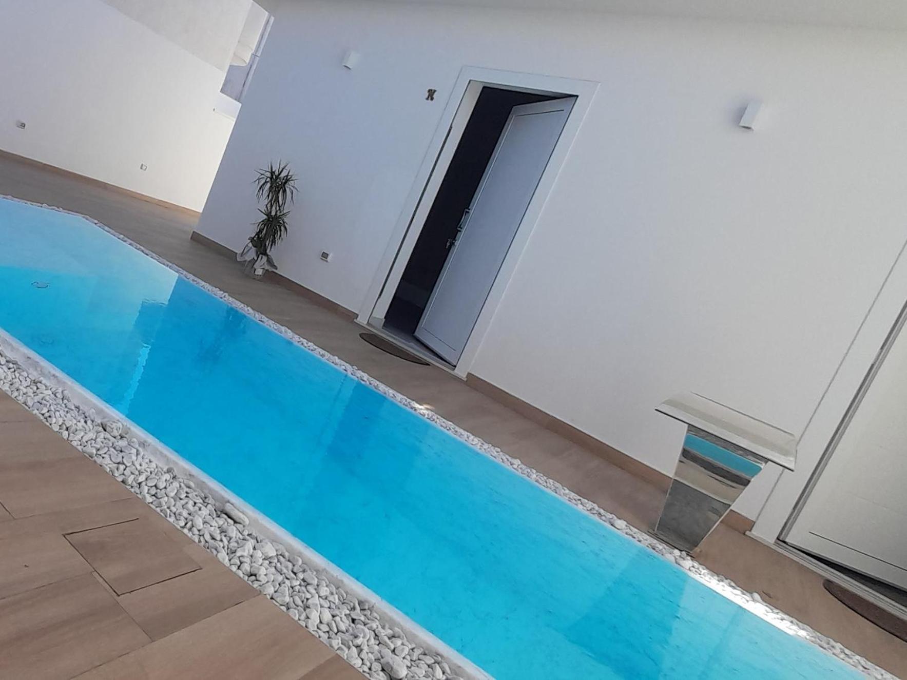 Lux Panzió Taviano Kültér fotó